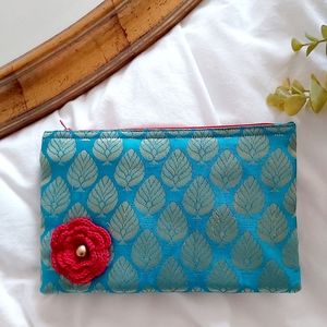 ✨Handmade Vintage Pouch